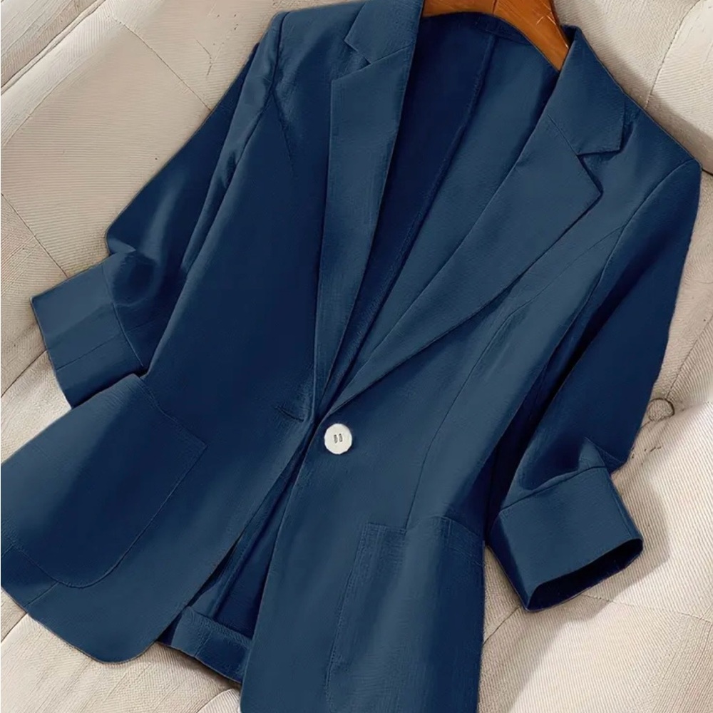 Women’s Navy Single-Button Blazer Jacket